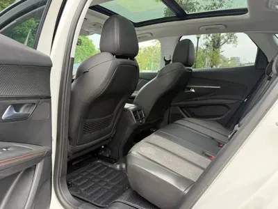 Peugeot 4008
