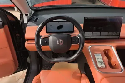 Leapmotor C16