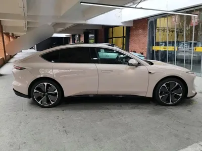 Nio ET5
