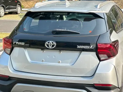 Toyota Yaris L