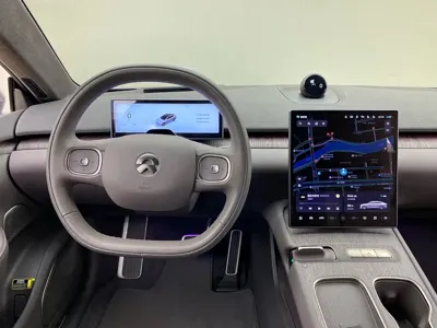 Nio ET7