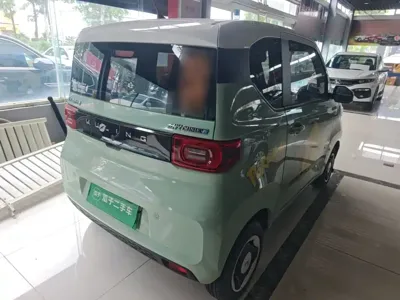 Wuling MINIEV