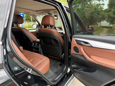 BMW X5 (Import)