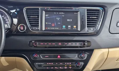 Kia Canival