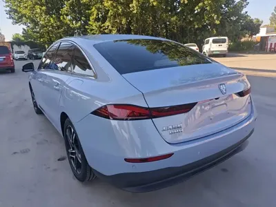 Roewe D7