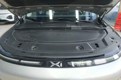 Xpeng G6
