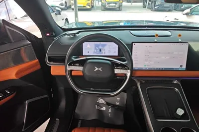 Xpeng G9
