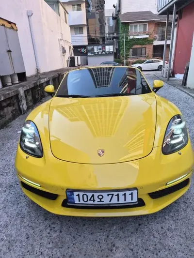 Porsche 718