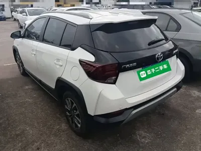 Toyota Yaris L