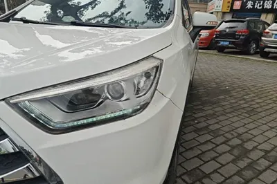 JAC Group Refine S3