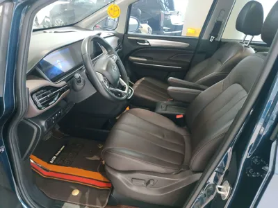 GAC Trumpchi M6