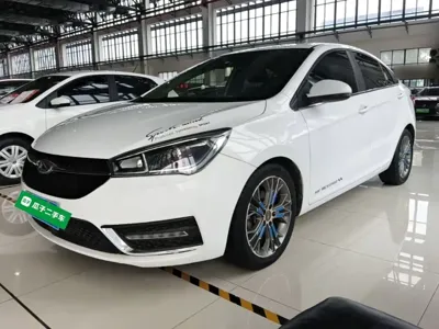 Chery Arrizo 5