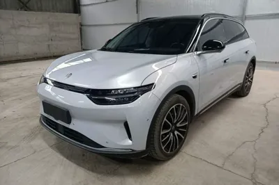 Leapmotor C11