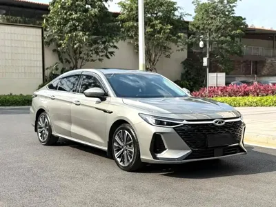 Chery Arrizo 8