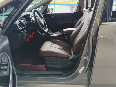 Buick GL6