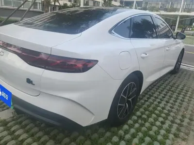 BYD Qin L
