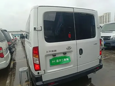 大通 V80
