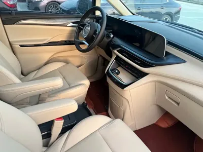Buick GL8 Hybrid