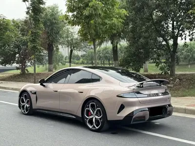 Xiaomi SU7