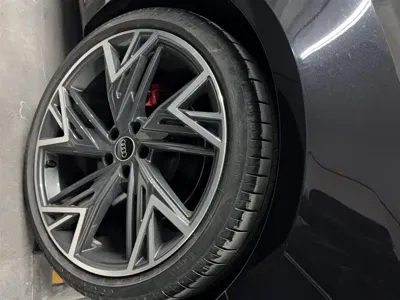 Audi A7L