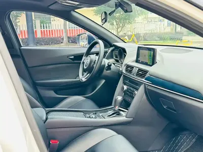 Mazda CX-4