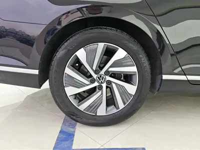 Volkswagen 迈腾 PHEV
