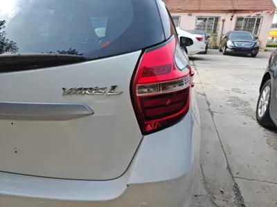 Toyota Yaris L