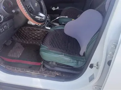 Kia KX1