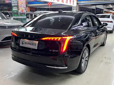 Hongqi Hongqi E-QM5