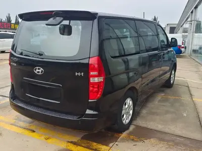 Hyundai H-1