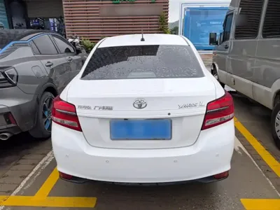 Toyota Yaris L