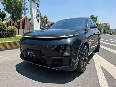 Li Auto Li L8
