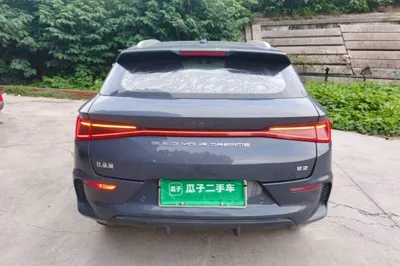 BYD e2