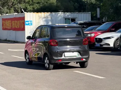 Wuling MINIEV