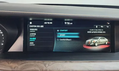 Genesis G90