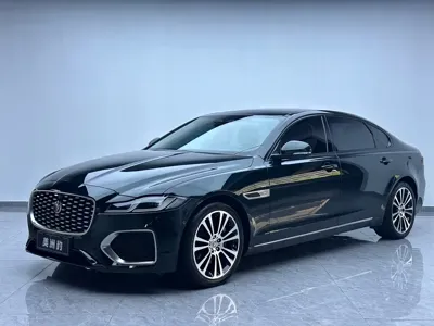 Jaguar XFL