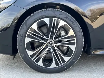 Mercedes-Benz E-Class New Energy