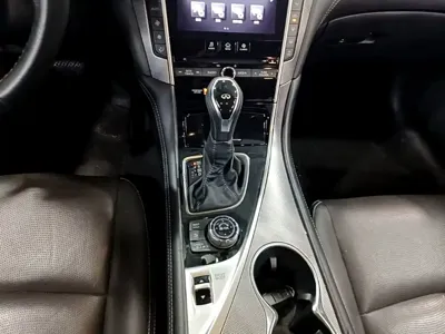 Infiniti Q50L