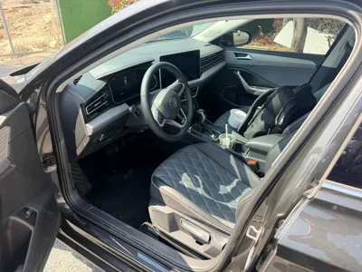 Volkswagen Sagitar