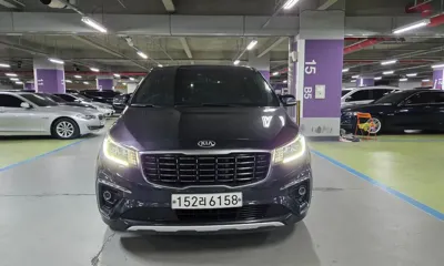 Kia Canival