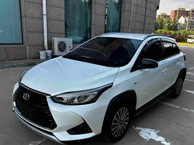 Toyota Yaris L