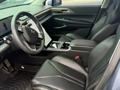 Xpeng P5