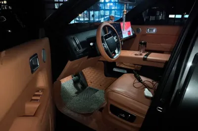 Li Auto L8