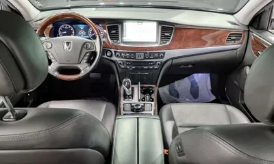 Hyundai Equus