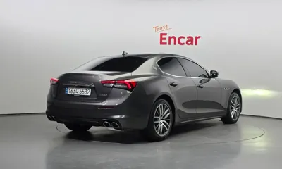 Maserati Ghibli
