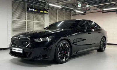 BMW i5