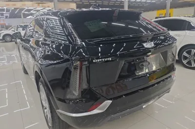 Cadillac Optiq