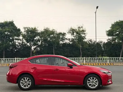 Mazda 3 Axela