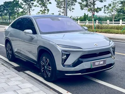 Nio EC6