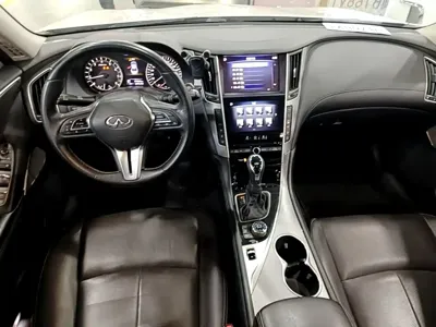 Infiniti Q50L